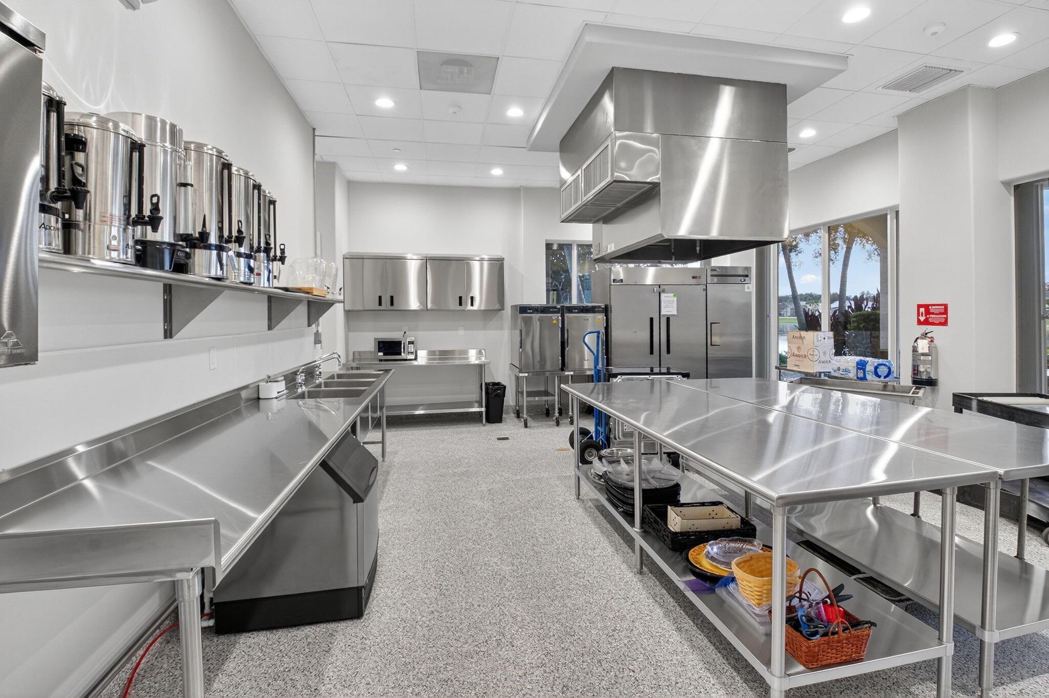 VALENCIA FALLS - Residential