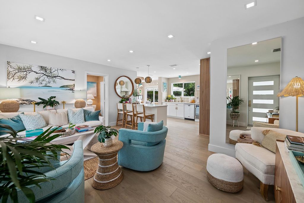 Photo of 337 Orange Way, West Palm Beach, FL 33405 (MLS # R11078914)