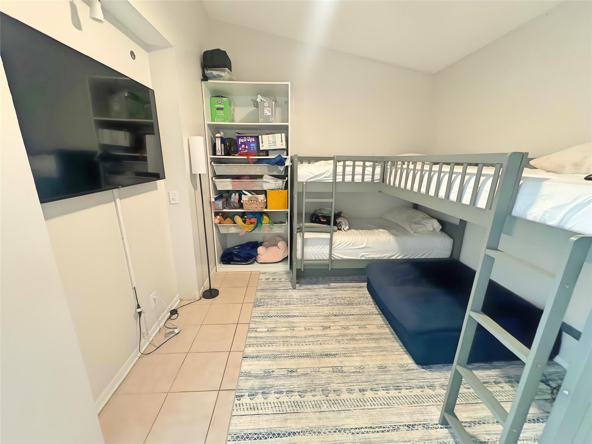 PINEAPPLE PARK - Residential