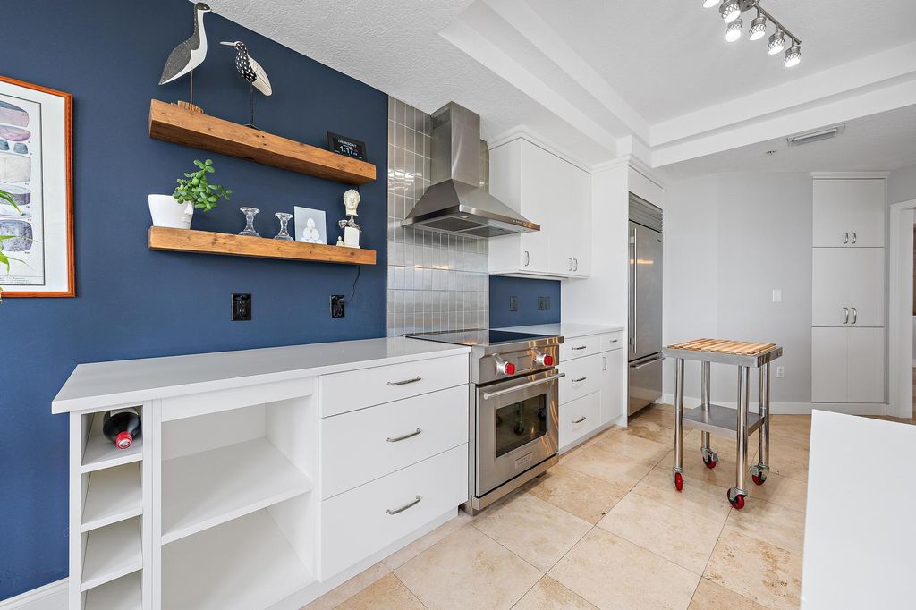 Photo of 221 Ocean Grande Blvd #405, Jupiter, FL 33477 (MLS # B26016496)