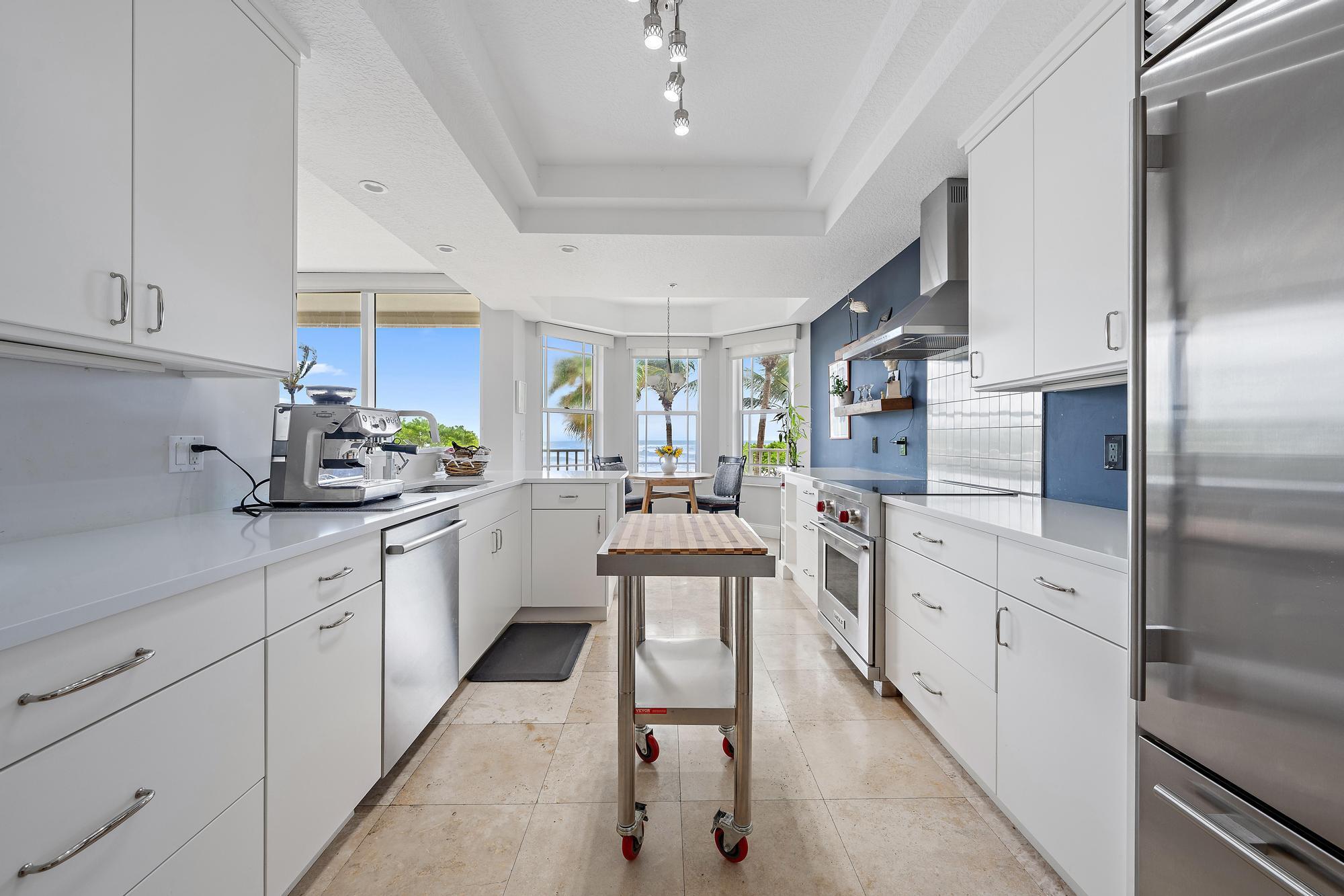 JUPITER OCEAN GRANDE 2 CONDO - Residential