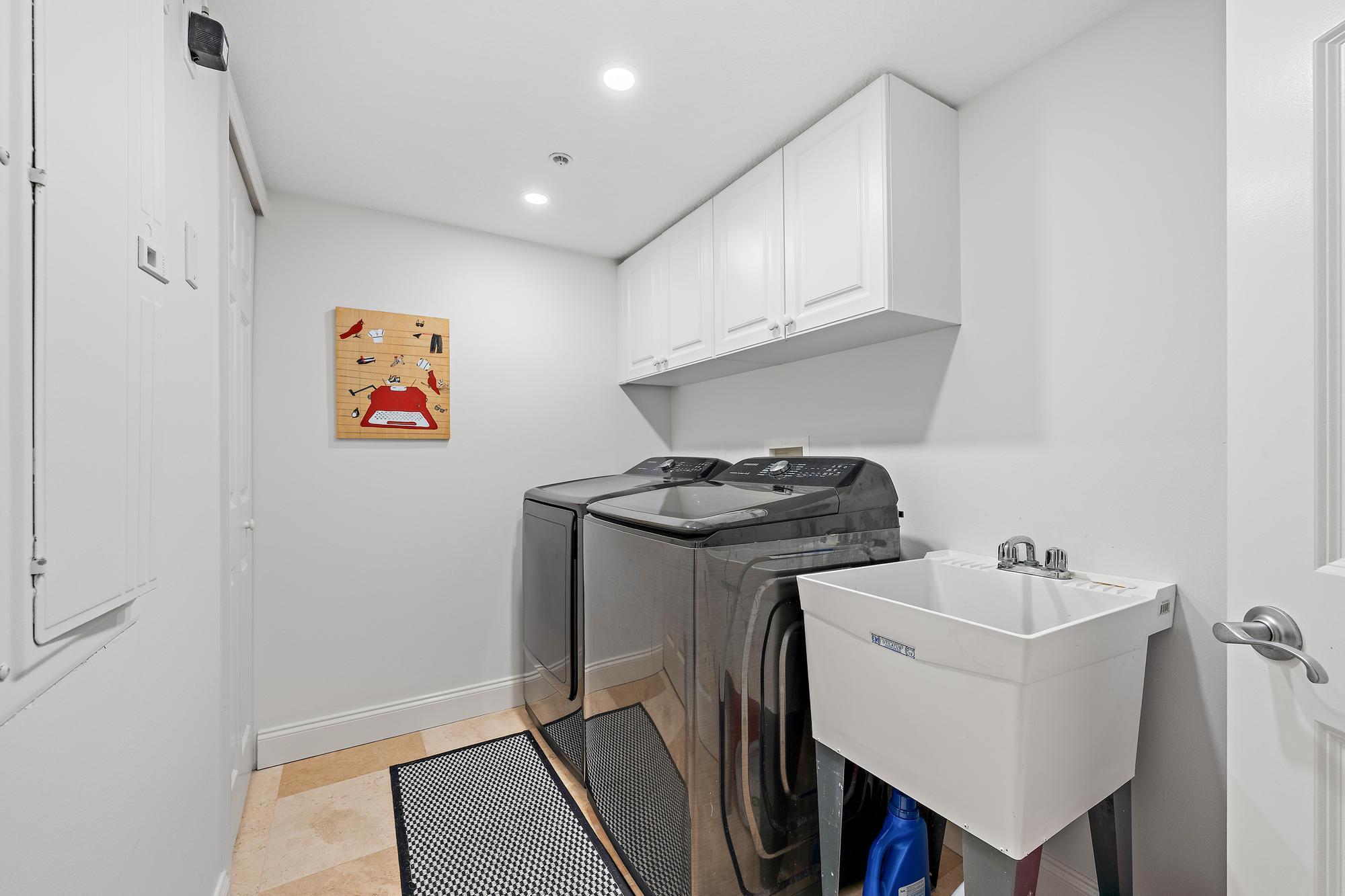 JUPITER OCEAN GRANDE 2 CONDO - Residential