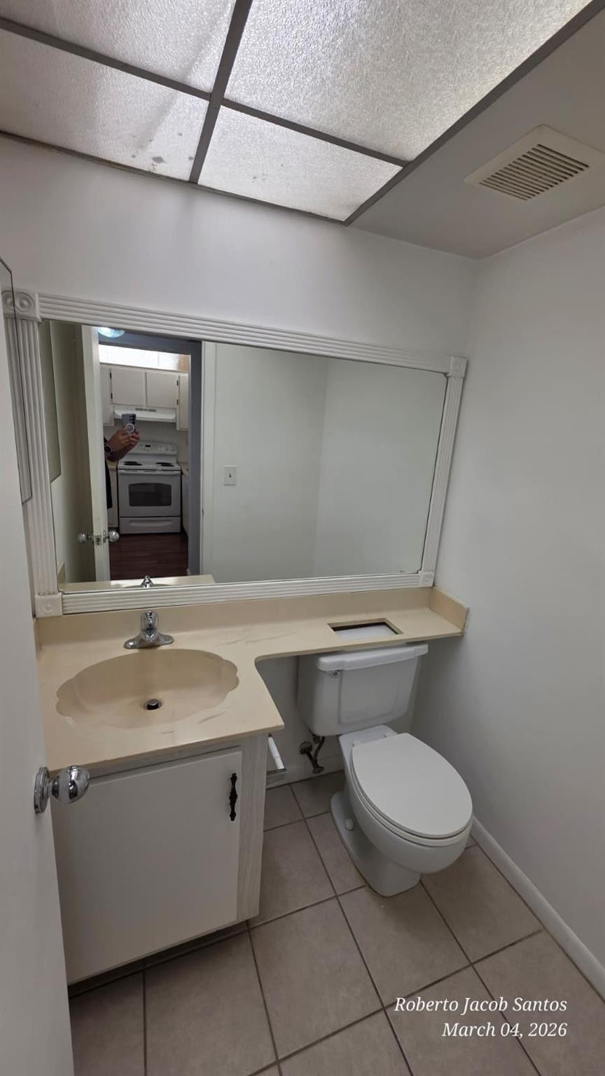 Isle Sandalfoot Condo 01- - Residential Lease