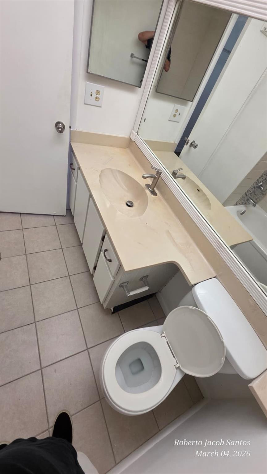 Isle Sandalfoot Condo 01- - Residential Lease