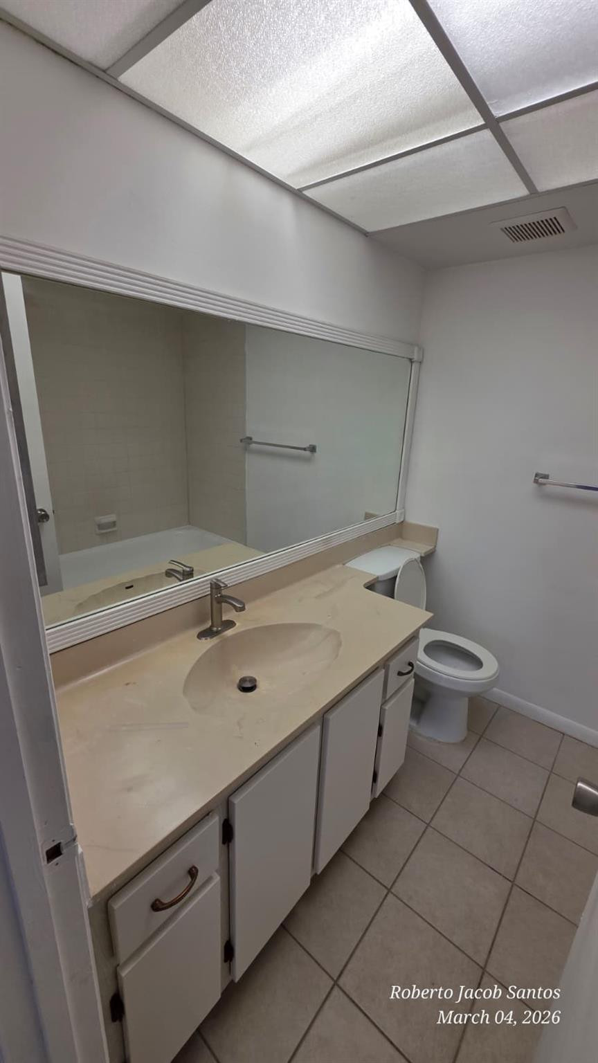 Isle Sandalfoot Condo 01- - Residential Lease