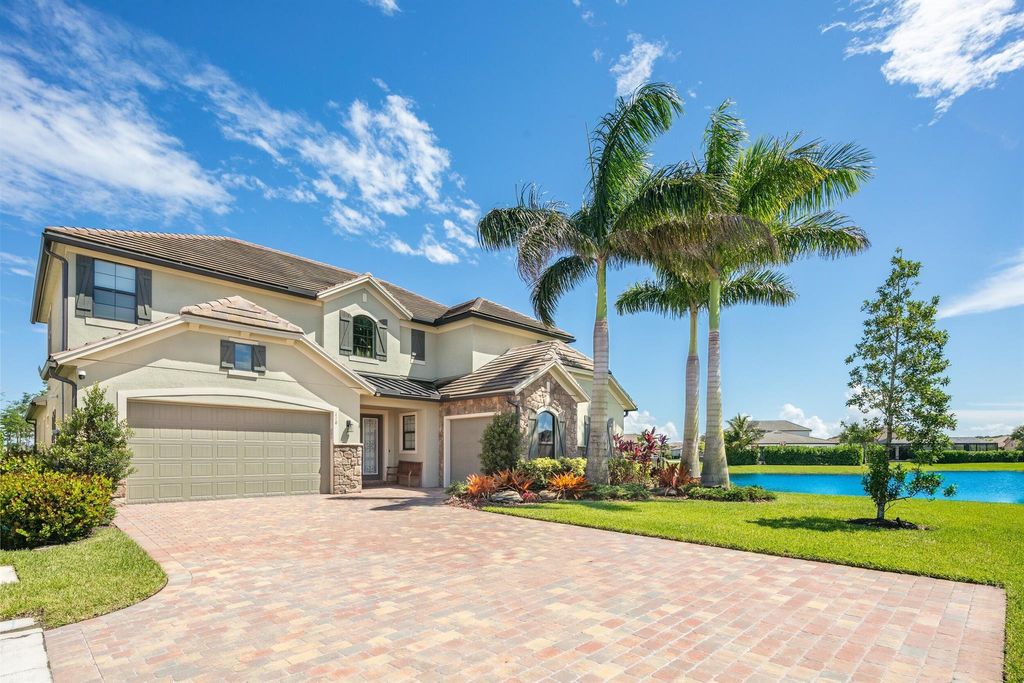 Photo of 110 Cerulean Key Way, Jupiter, FL 33478 (MLS # R10895376)