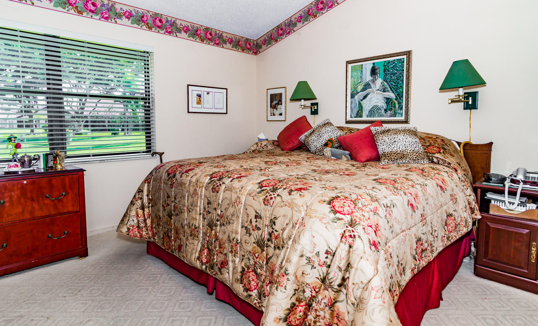 ABERDEEN/MOORINGS - Residential