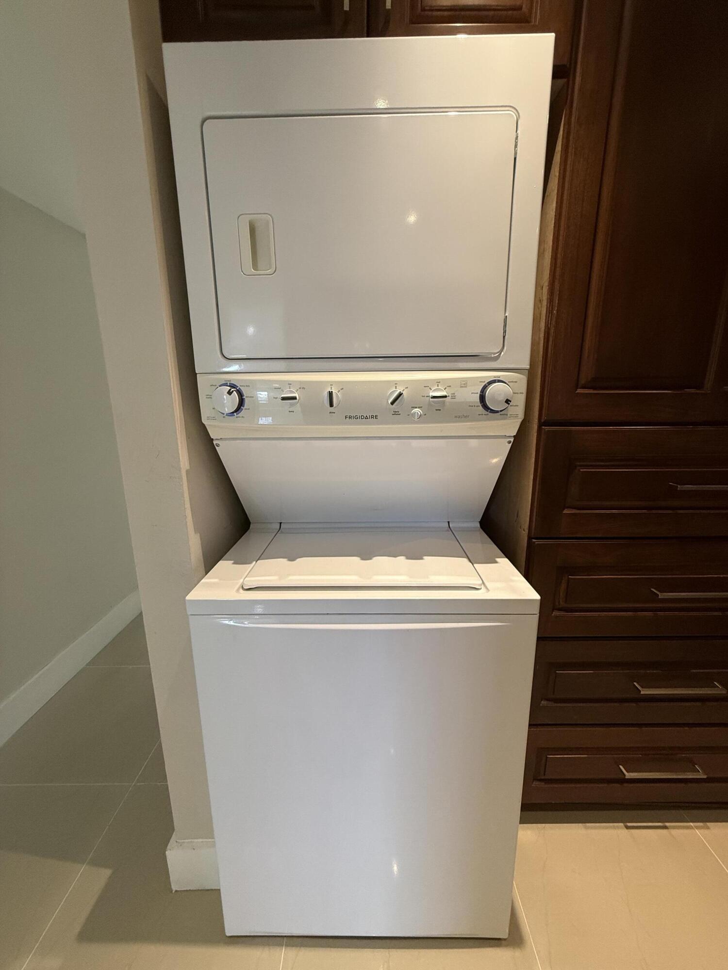 VILLA MARIE CONDO - Residential