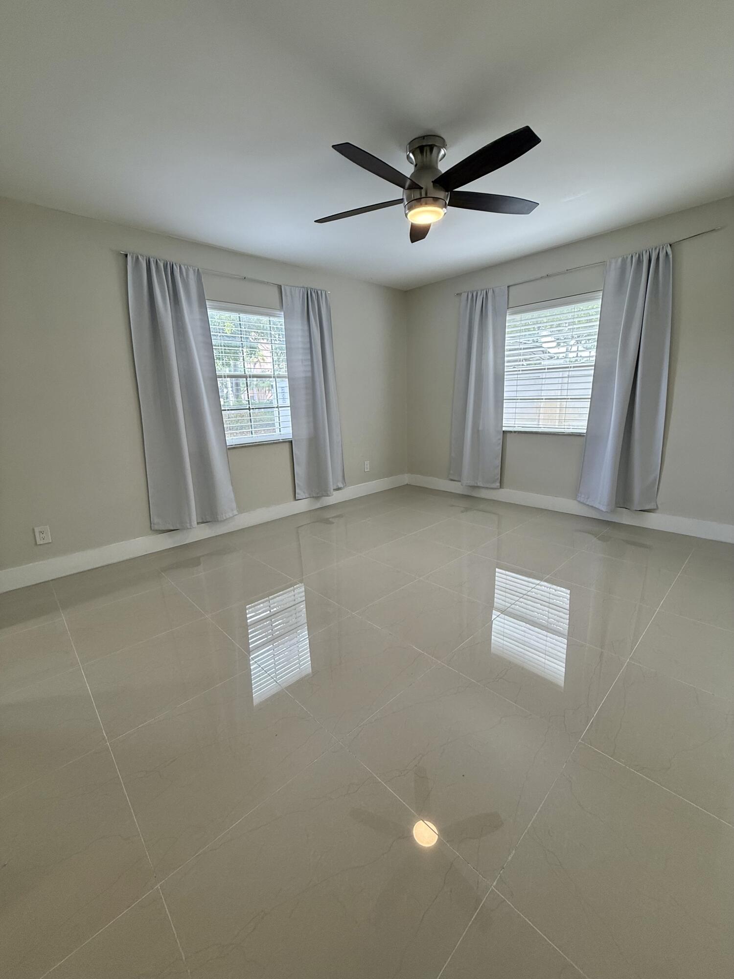 VILLA MARIE CONDO - Residential