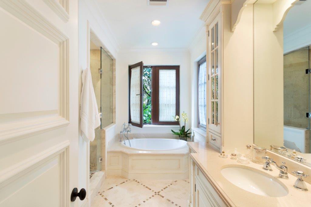 ROYAL PARK ADD TO P B IN - Residential