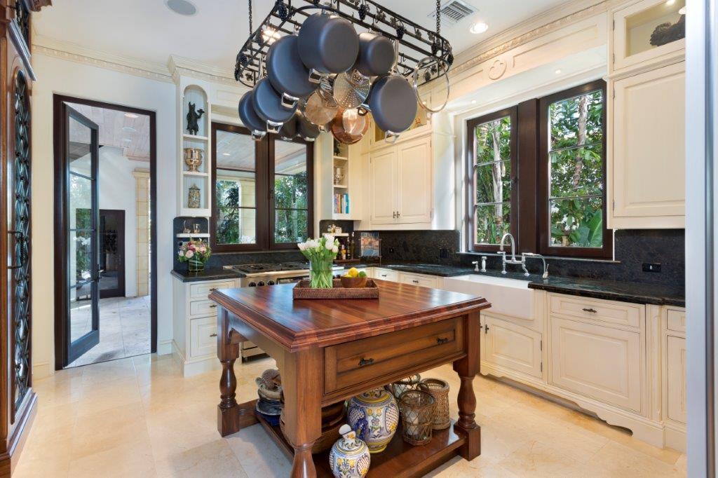 ROYAL PARK ADD TO P B IN - Residential