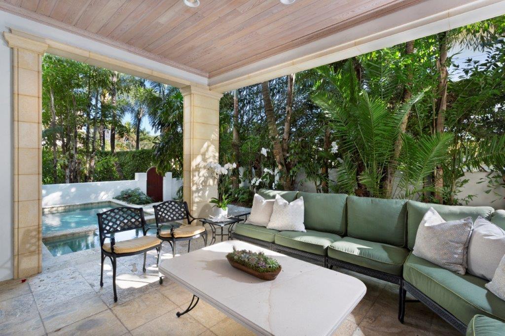 ROYAL PARK ADD TO P B IN - Residential