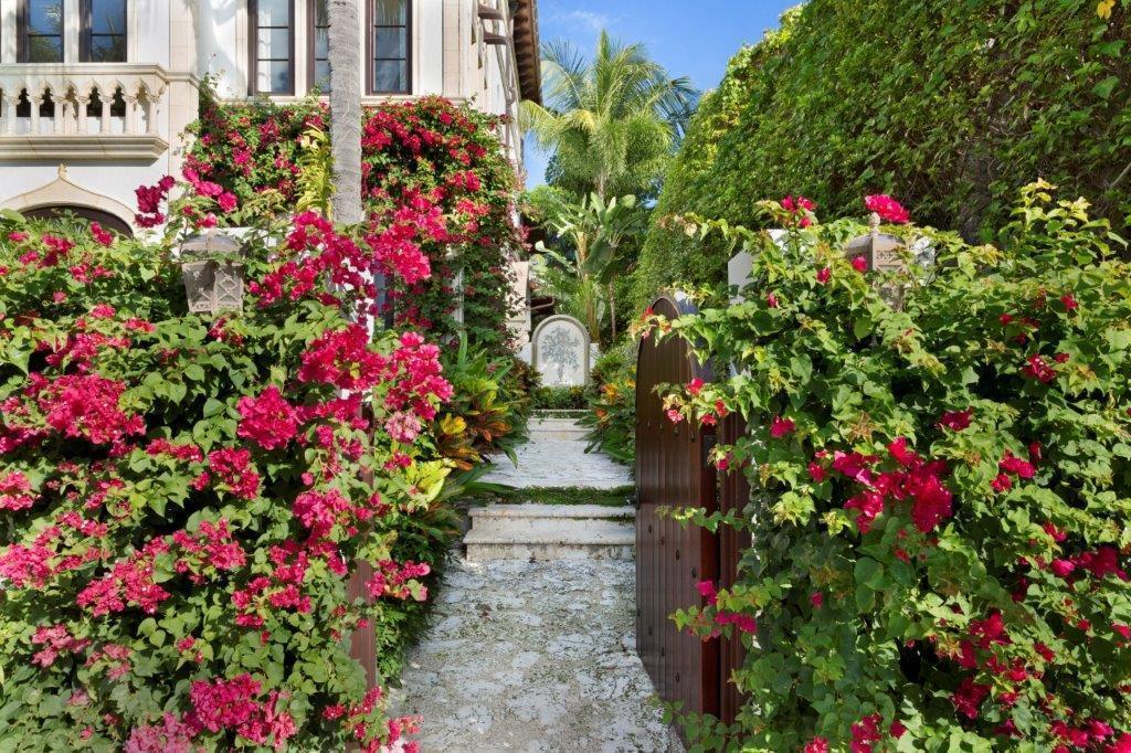 ROYAL PARK ADD TO P B IN - Residential