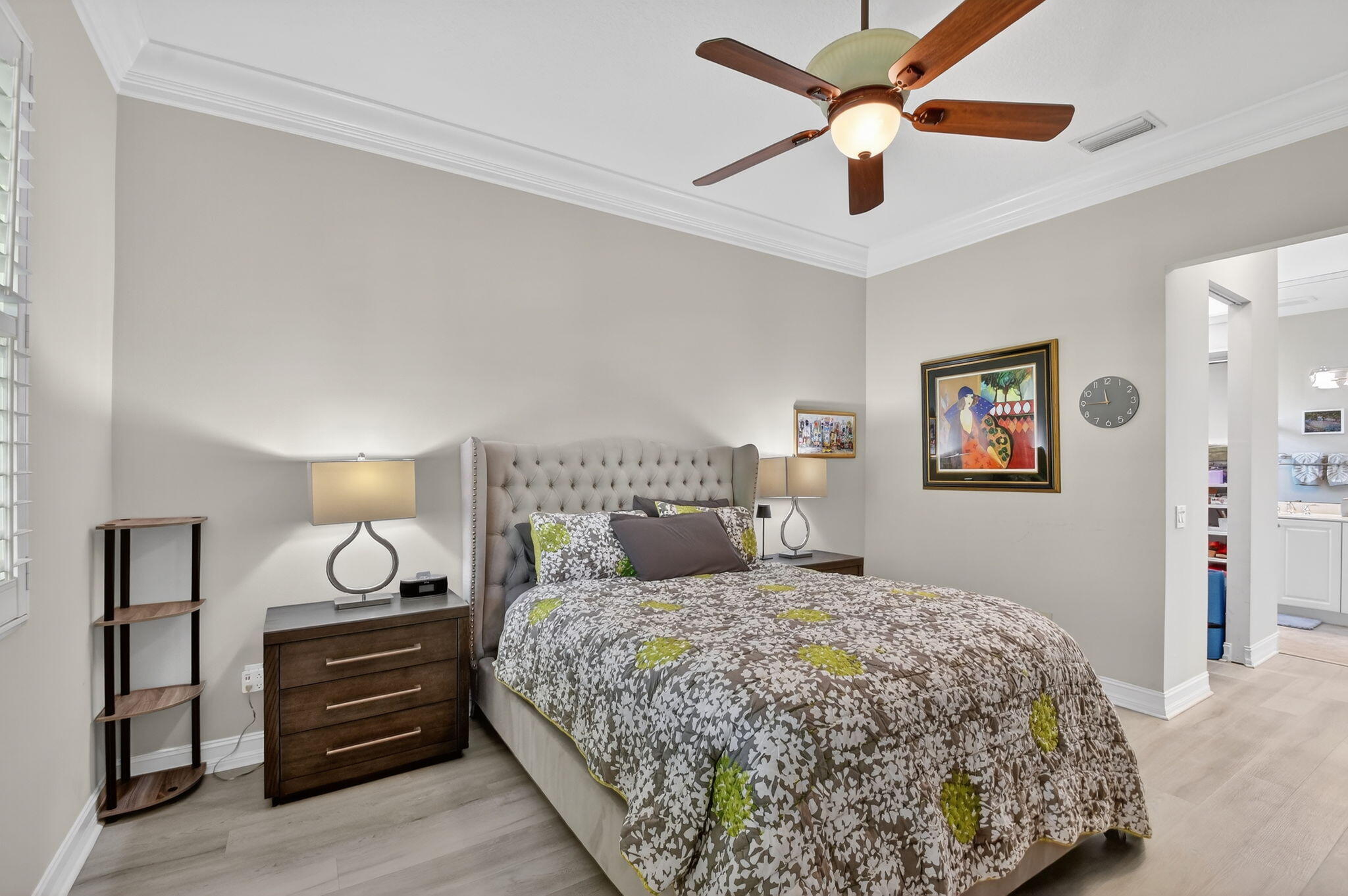 VALENCIA POINTE 3 - Residential