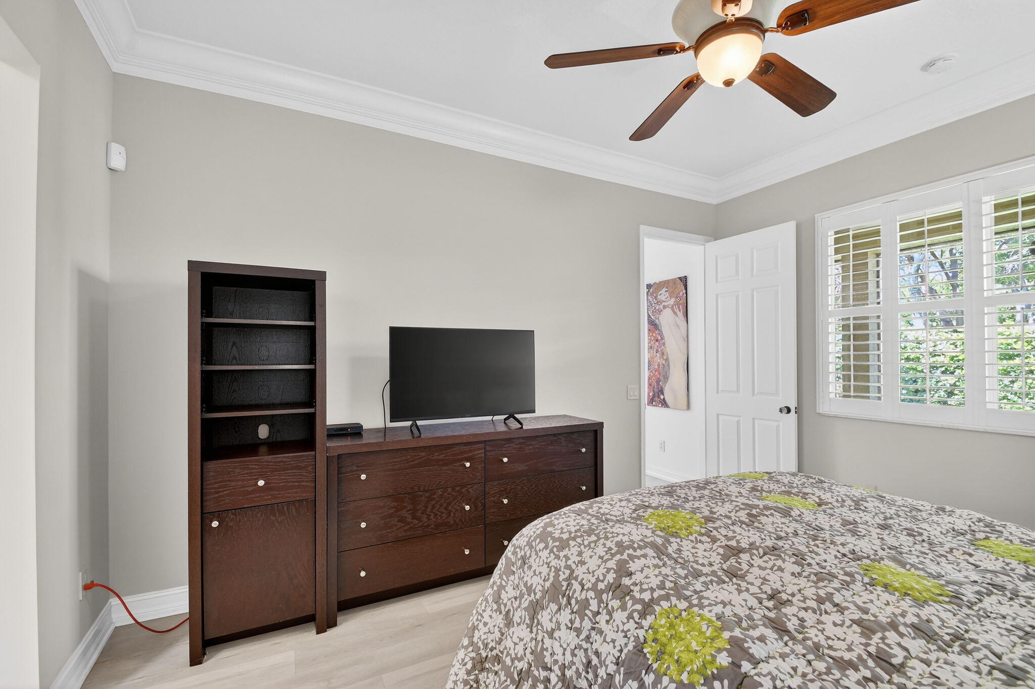 VALENCIA POINTE 3 - Residential