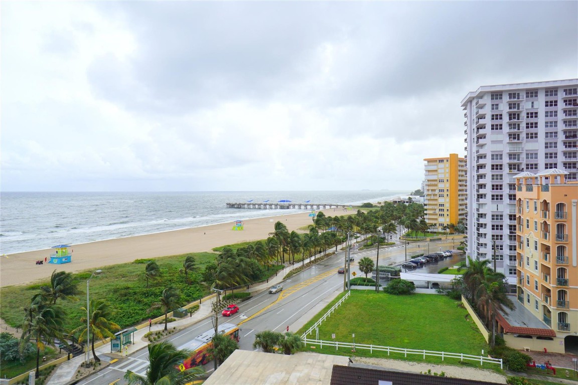 525 N Ocean Boulevard 1025