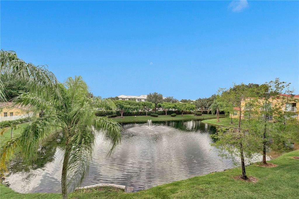 SORRENTO LAKES AT SUNRISE - Residential