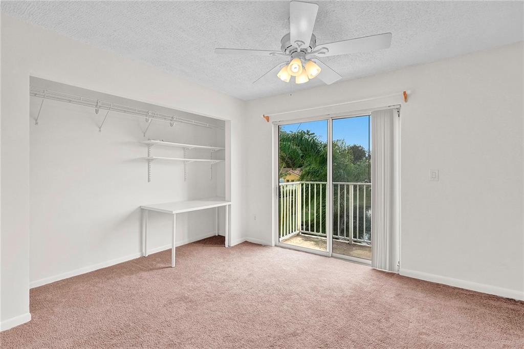 SORRENTO LAKES AT SUNRISE - Residential
