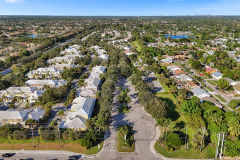 A home in Lake Worth