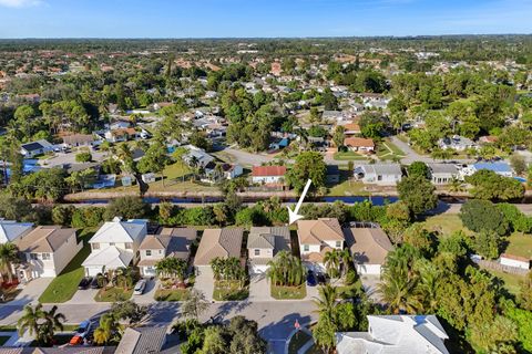 A home in Lake Worth