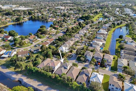 A home in Lake Worth