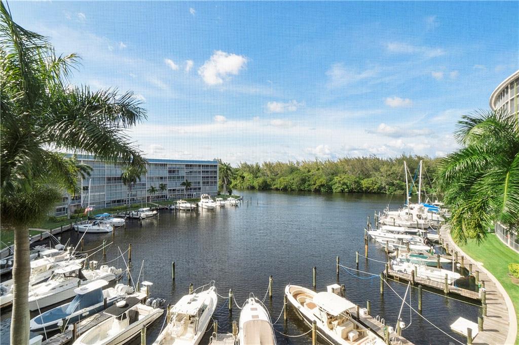 Hillsboro cove East Port - Residential