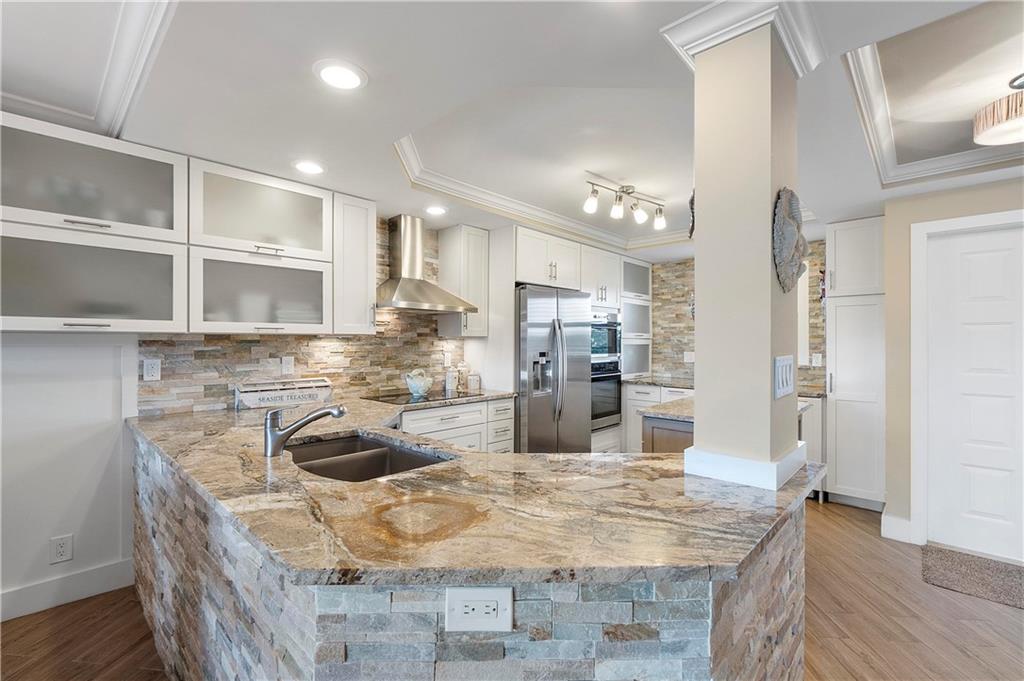 Hillsboro cove East Port - Residential