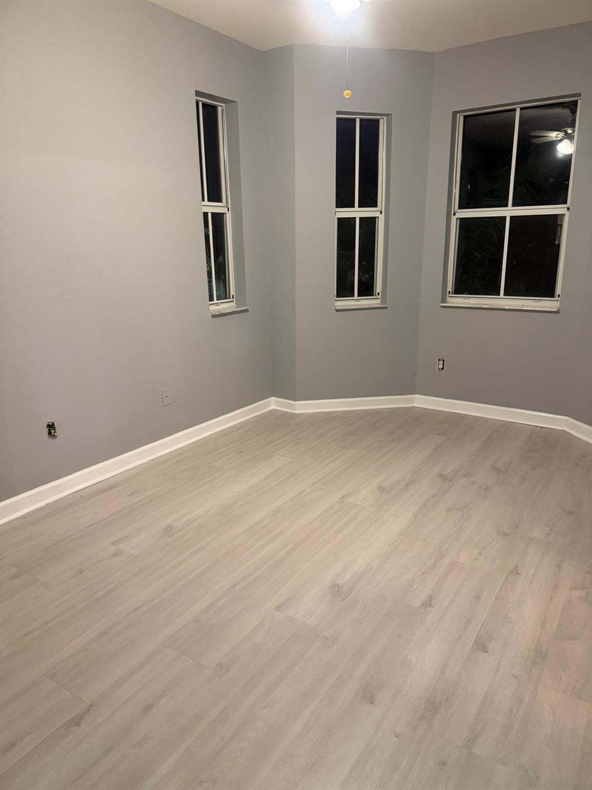 SHOMA TOWNHOMES AT ROYAL - Residential Lease