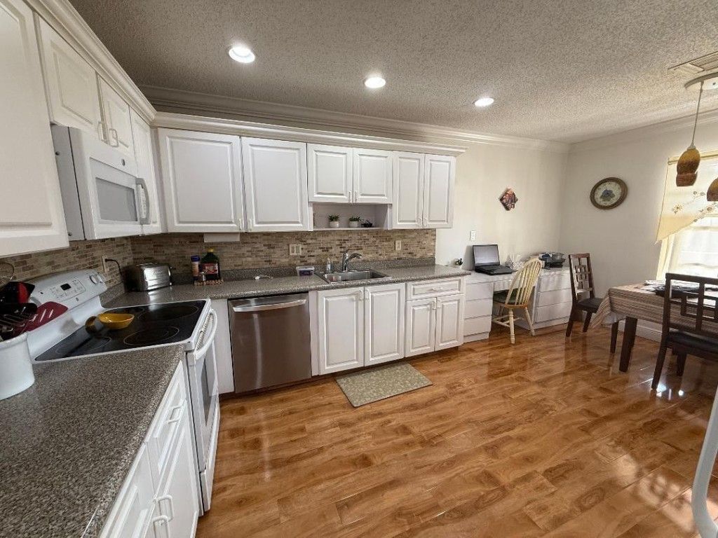 Photo of 1621 NW 20th Avenue #201, Delray Beach, FL 33445 (MLS # F10543269)