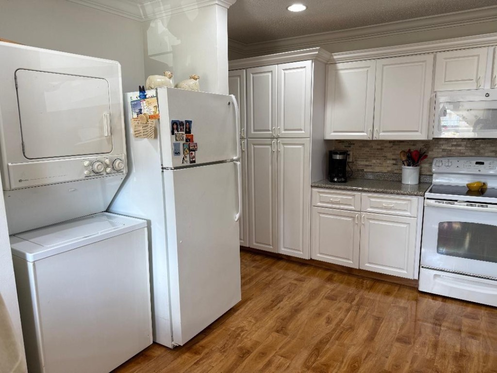 1621 NW 20th Avenue 201