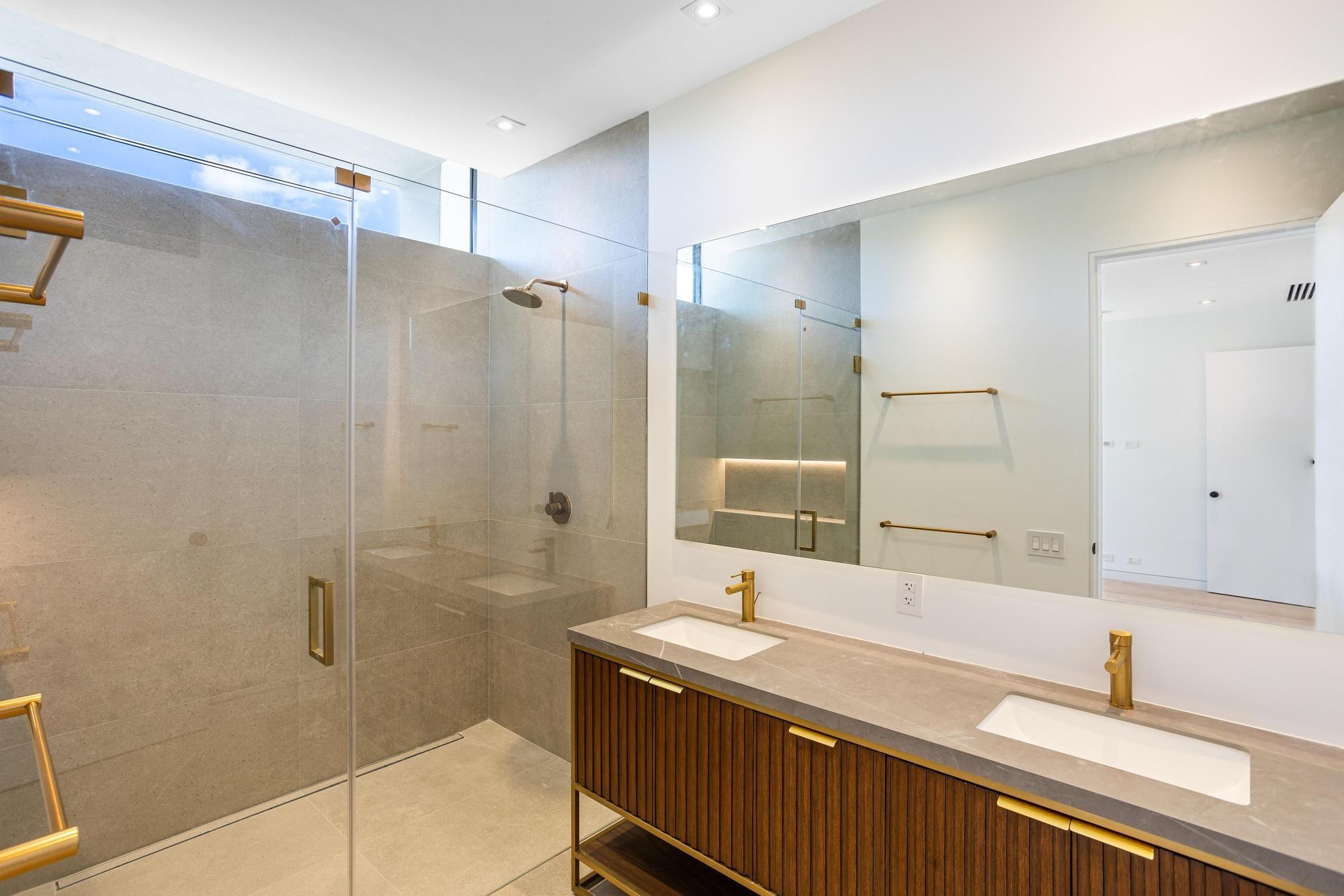 NEW SHENANDOAH - Residential