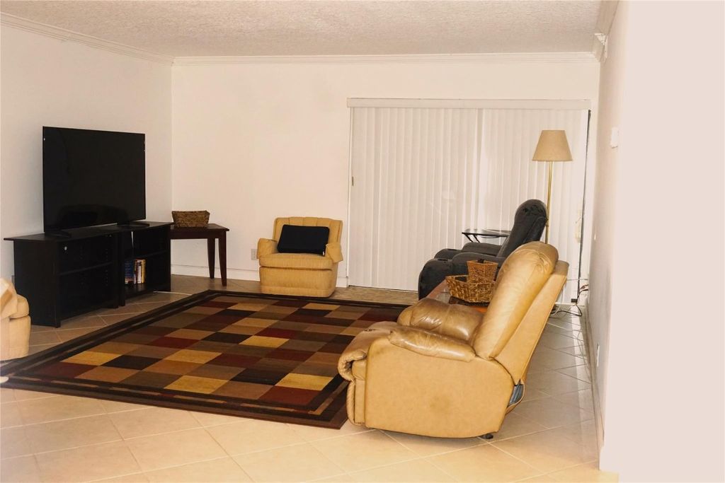 Photo of 912 SW 9th Street Circle #102, Boca Raton, FL 33486 (MLS # F10464141)