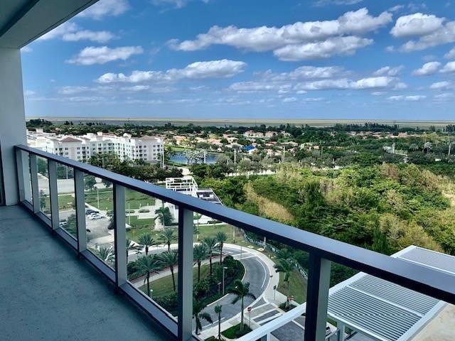 Metropica North Tower One - Residential Lease