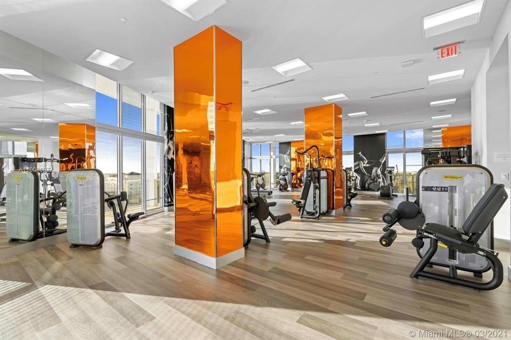 Metropica North Tower One - Residential Lease