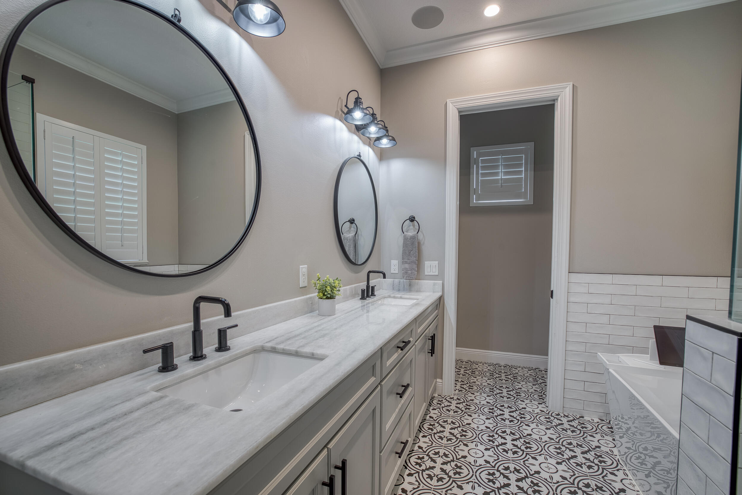 Palm Heights - Residential