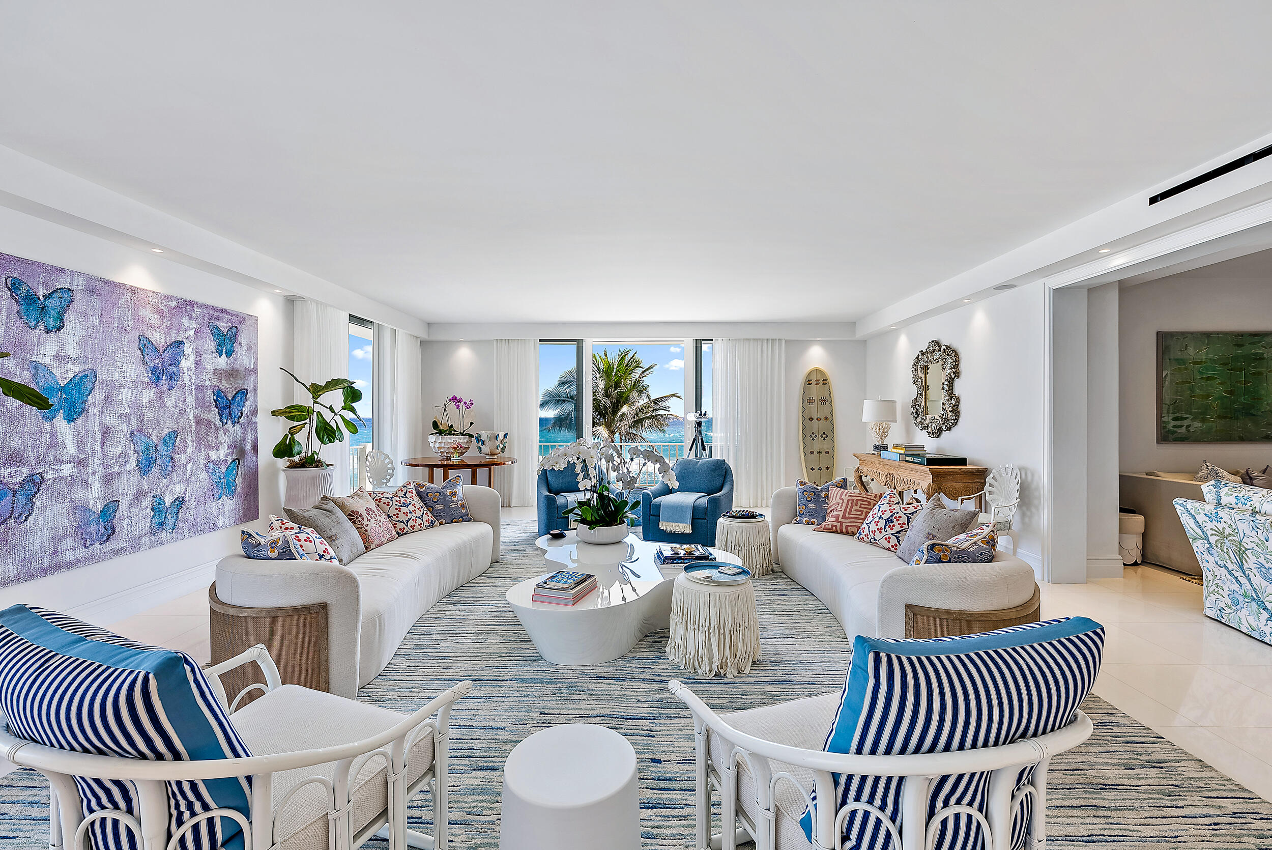 KIRKLAND HOUSE COND - Residential