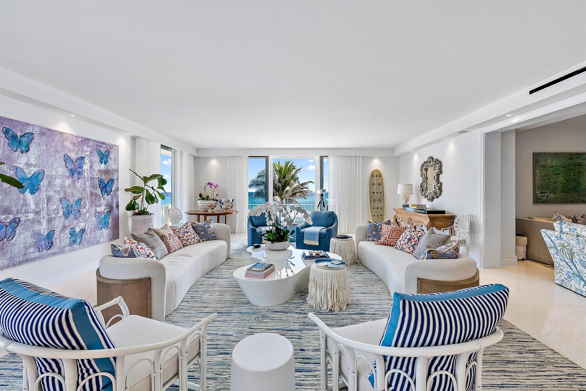 KIRKLAND HOUSE COND - Residential