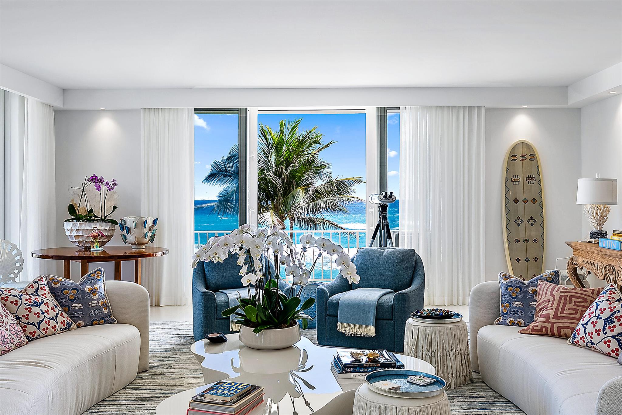 KIRKLAND HOUSE COND - Residential