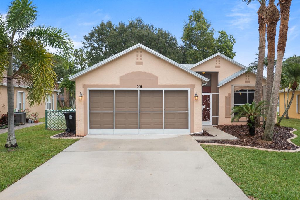 Photo of 516 SW Deer Run, Port Saint Lucie, FL 34953 (MLS # R10936704)