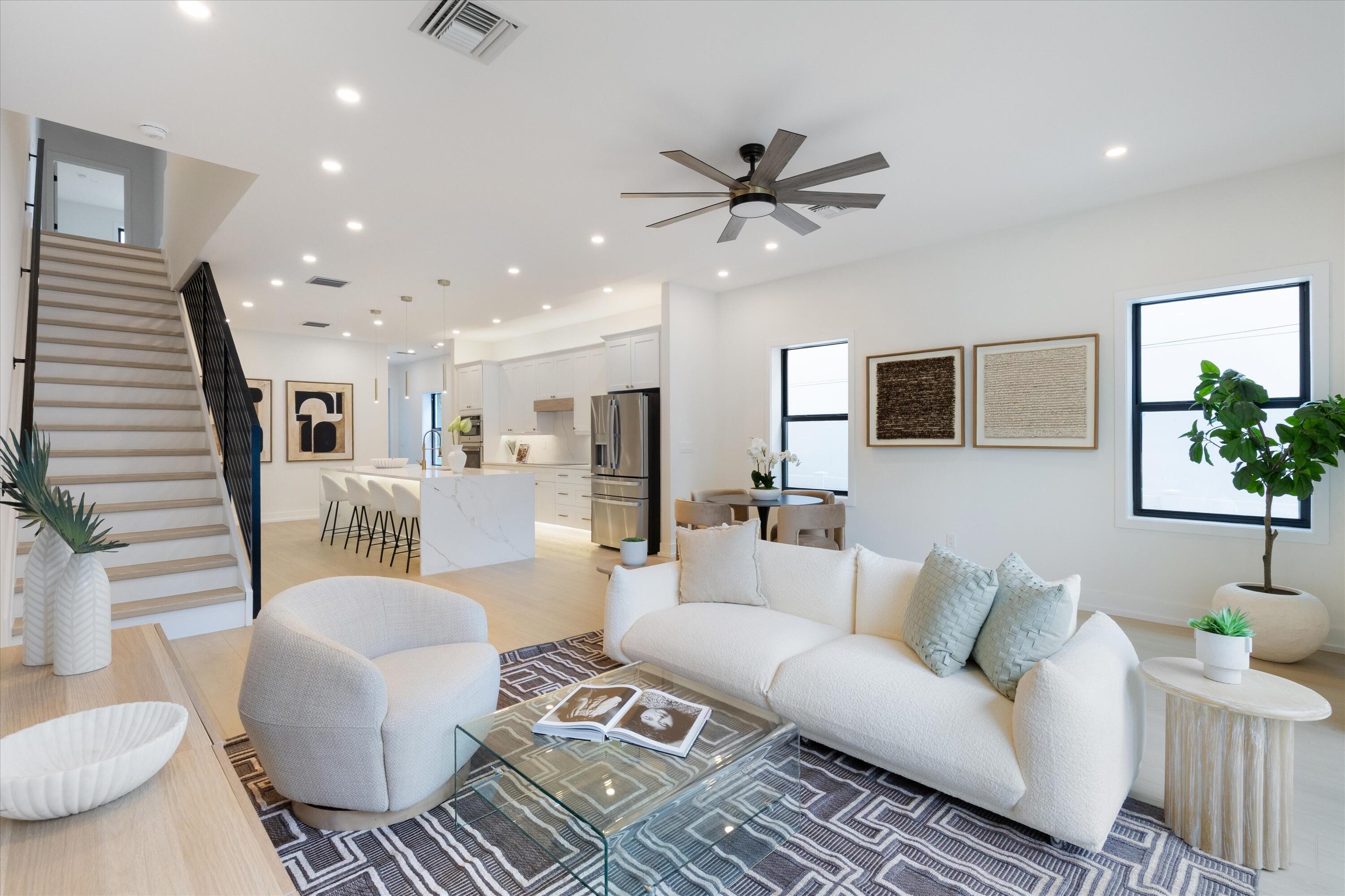 507 SW 11th Street