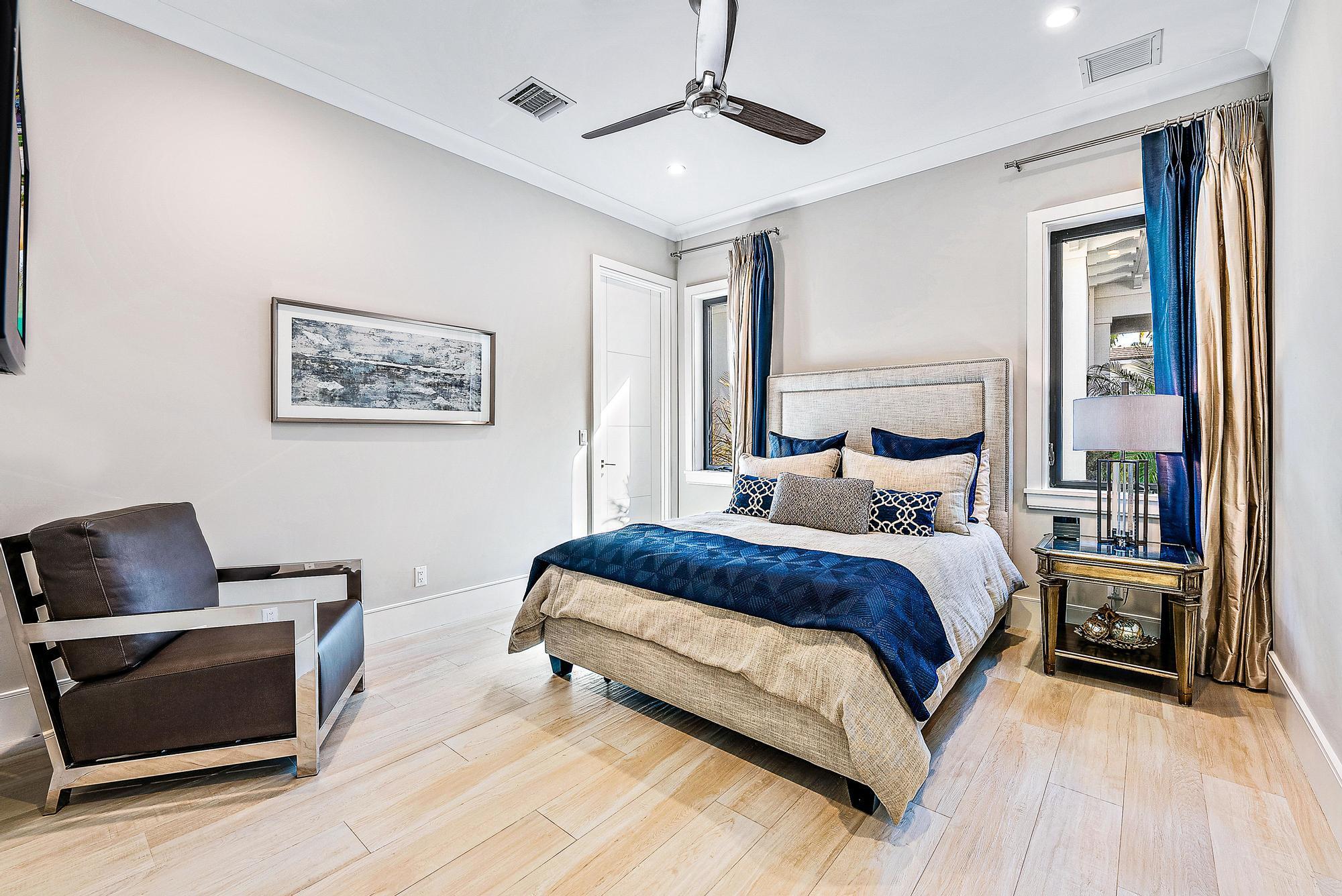 PARADISE PORT - Residential