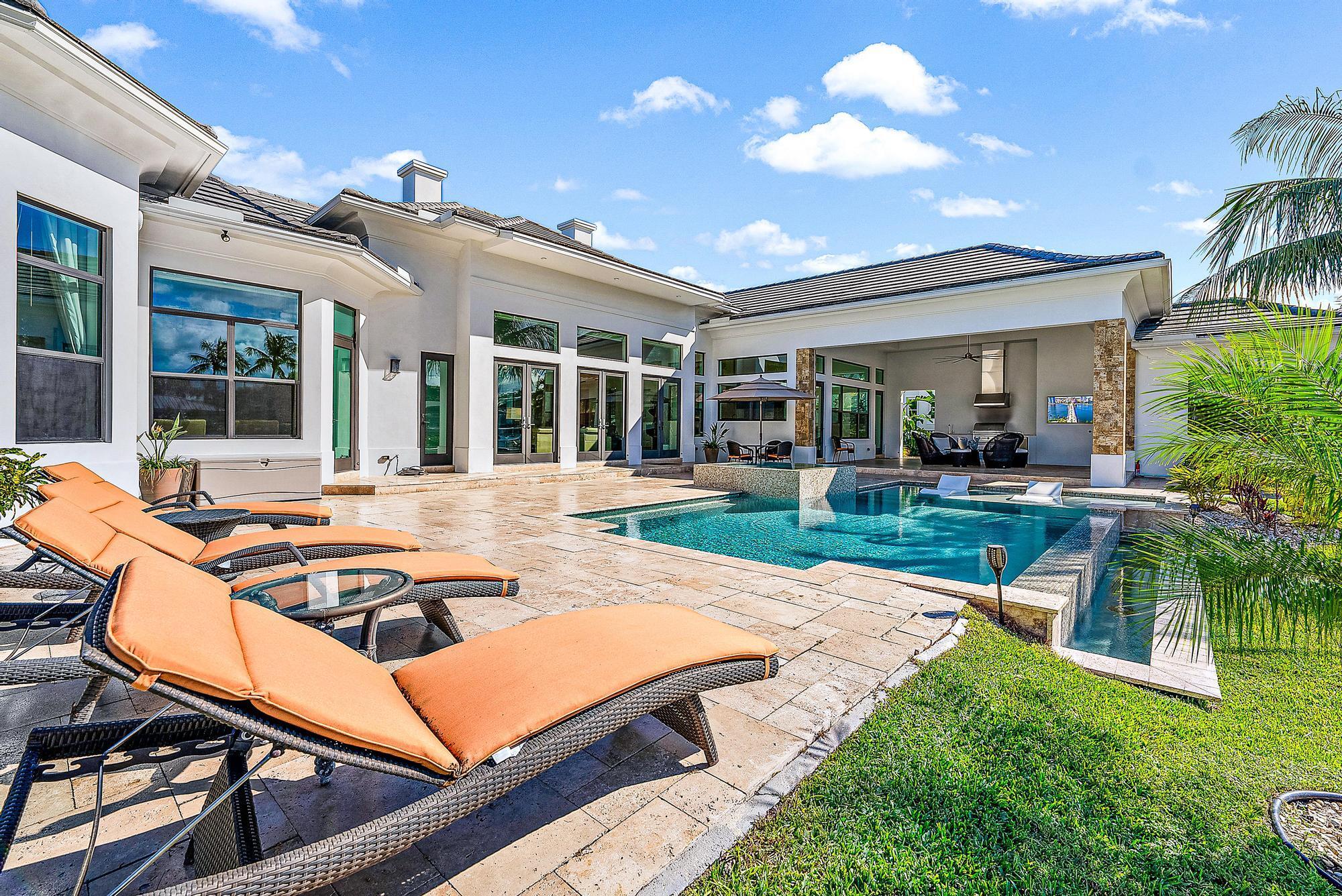 PARADISE PORT - Residential