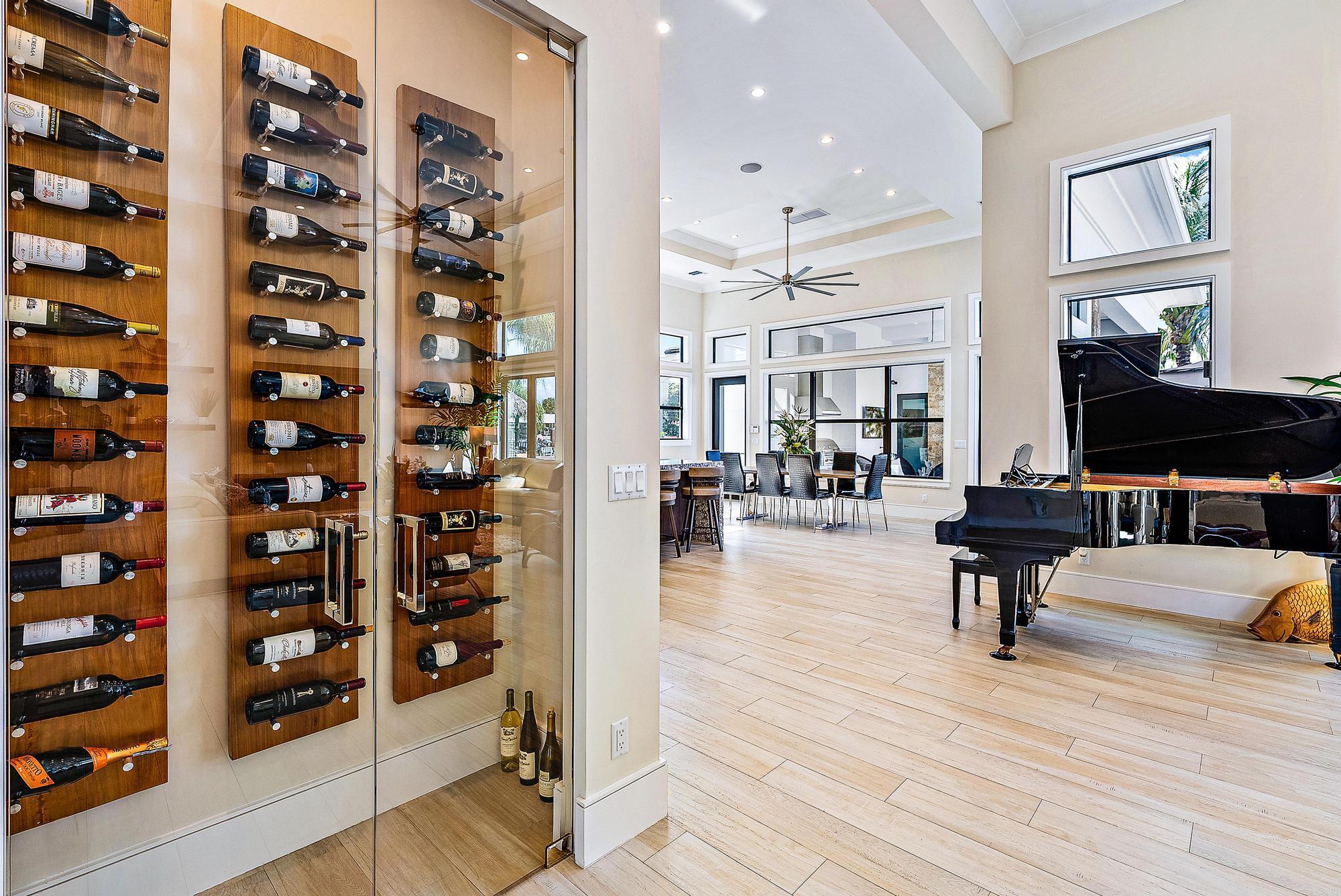 PARADISE PORT - Residential