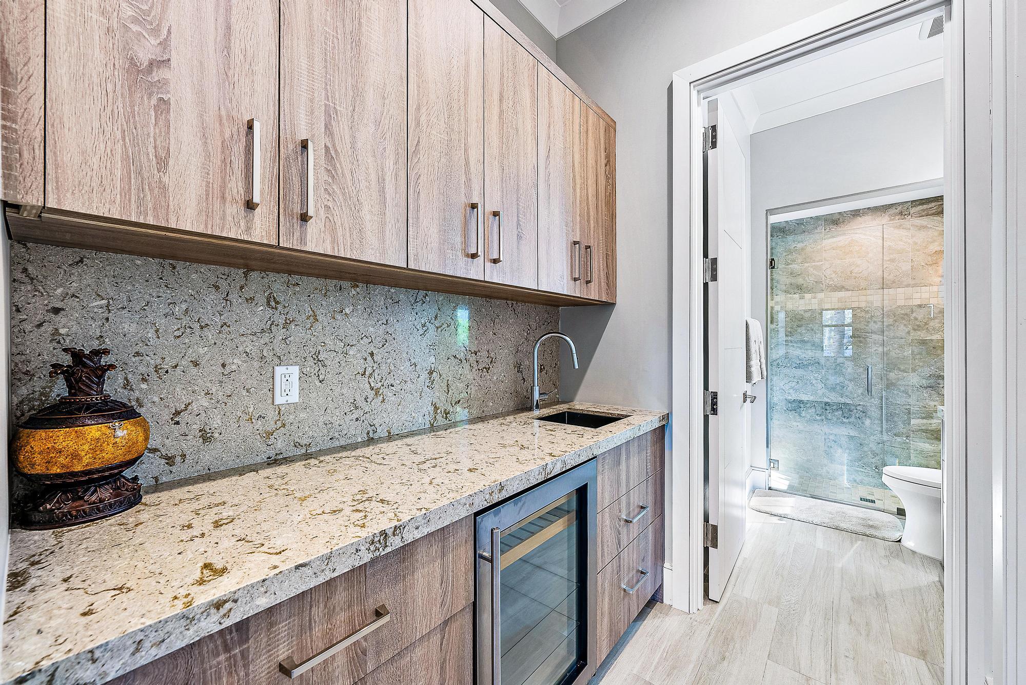 PARADISE PORT - Residential