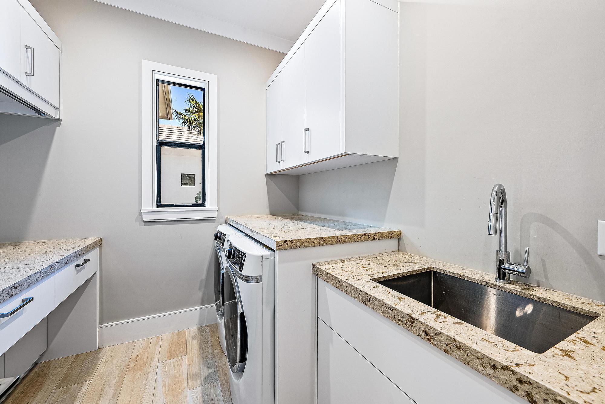 PARADISE PORT - Residential