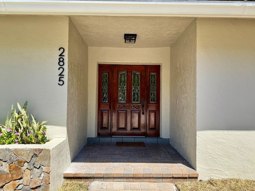 Photo of 2825 NW Banyan Boulevard Cir Circle NW, Boca Raton, FL 33431 (MLS # B26004071)