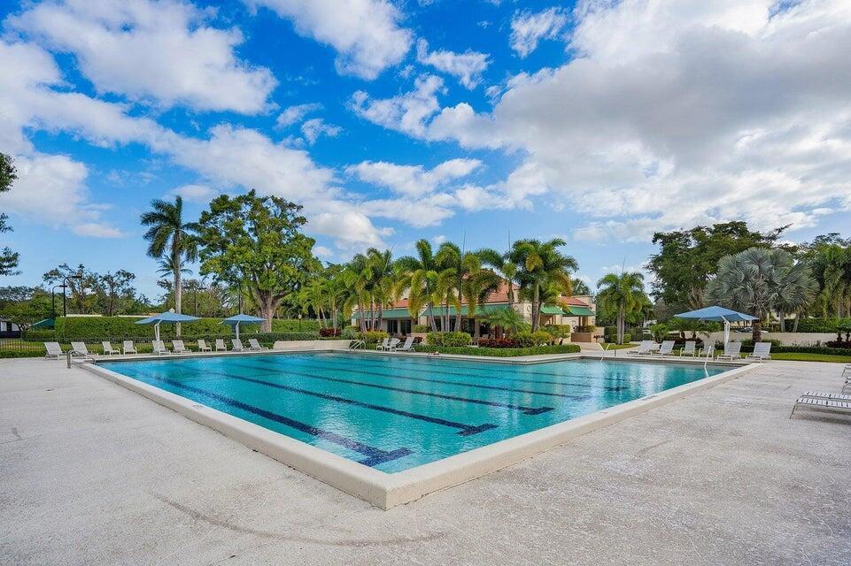 BOCA RATON BATH & TENNIS CLUB - Residential Lease