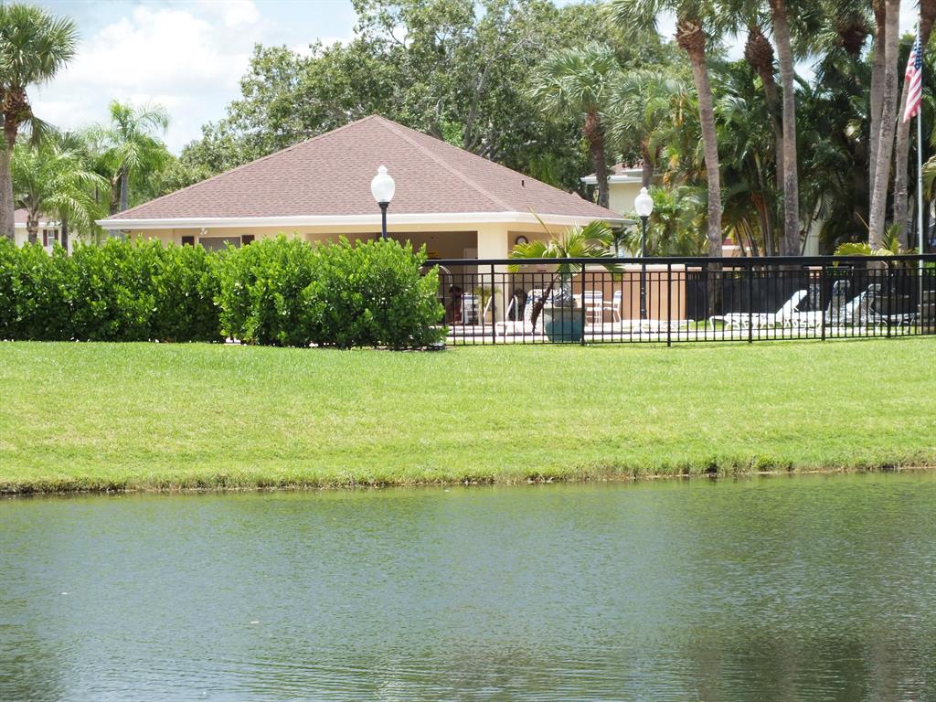 STAMFORD AT ROYAL PALM BEACH - Residential