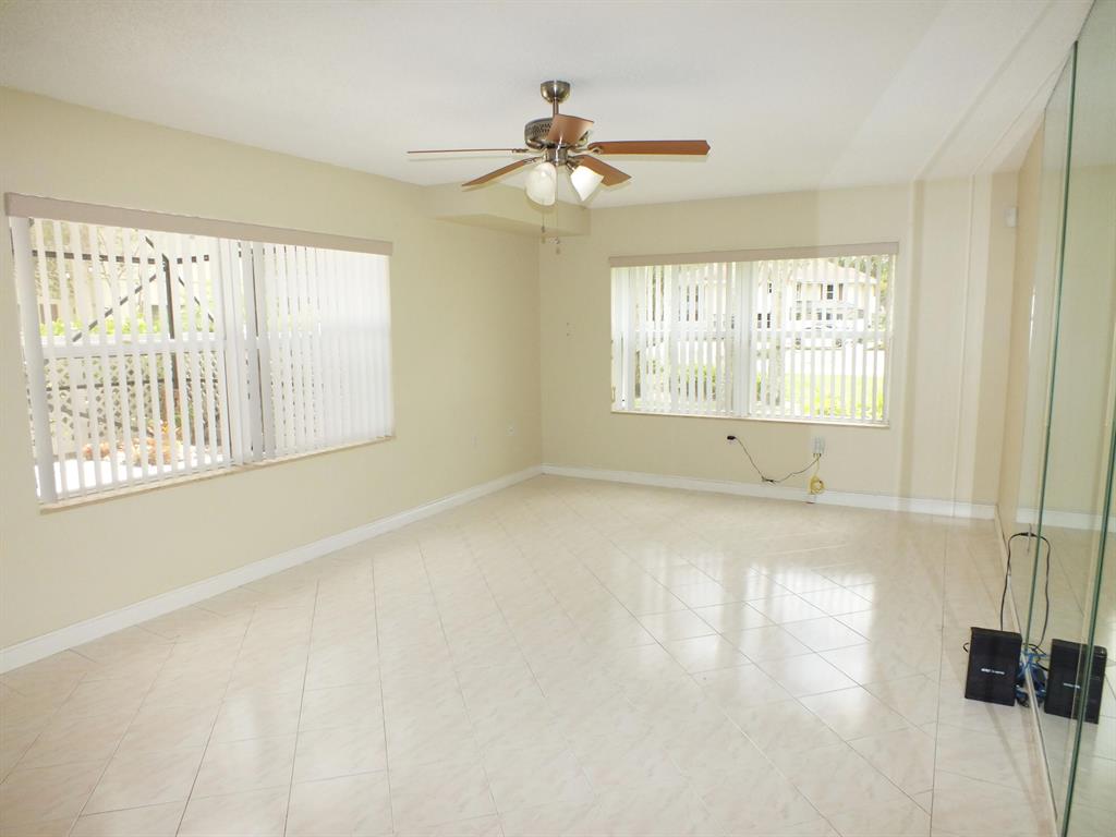 STAMFORD AT ROYAL PALM BEACH - Residential