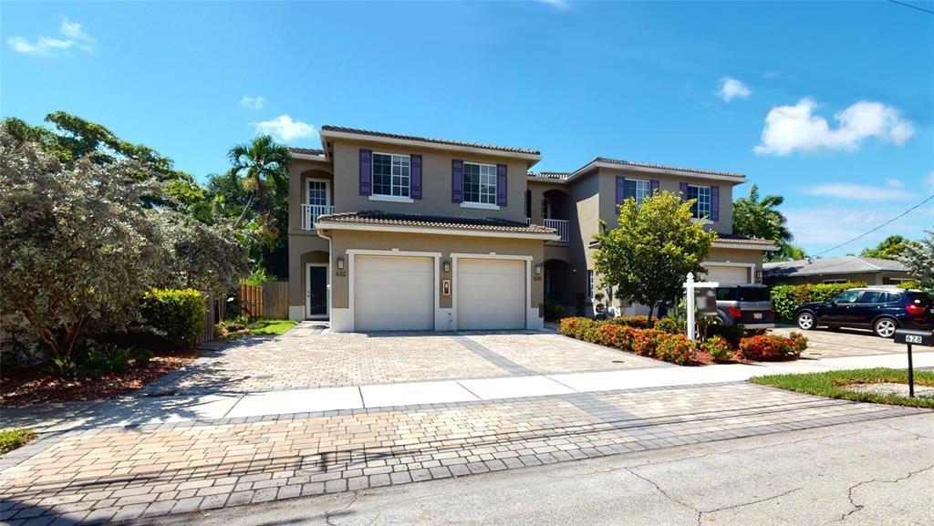 Beautiful and spacious corner townhouse on the water in the heart of Wilton Manors. Contemporary design with porcelain and hardwood floors throughout—no carpet. The expansive backyard overlooks a peaceful canal, perfect for relaxing or entertaining. Walk to top restaurants, shops, and markets. Fast approval. Unique rental in a prime location. Move in with only 2 months if your credit is excellent. Washer/dryer in unit, tons of natural light, open layout, and plenty of storage. Pet-friendly with approval. Easy to show!